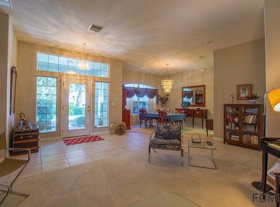 5th image of 119 Frontier Dr