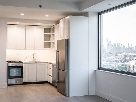 2nd image of 175 19th St #1204A