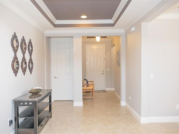 4th image of 9047 Reflection Pointe Dr