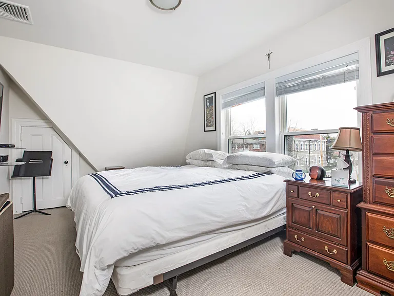 199 Purchase St #2 — Photo 12