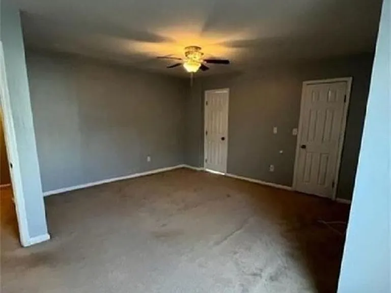 315 Ferdinand Cir — Photo 7