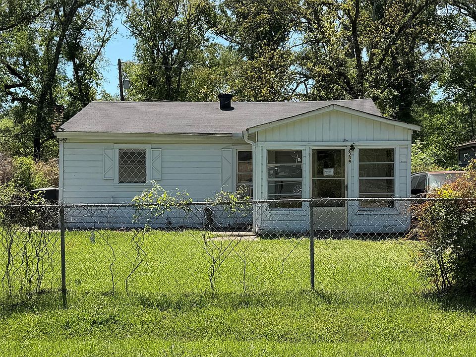 1st image of 2969 Nena St