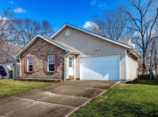 2009 Monarch Dr, Middletown, OH 45044