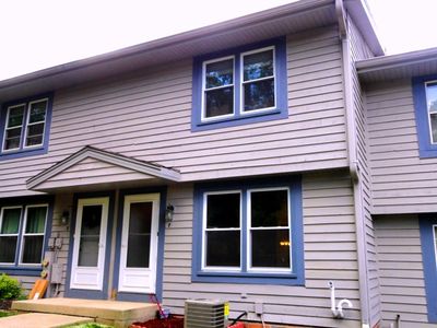 1827 Paramount Dr, Waukesha, WI, 53186