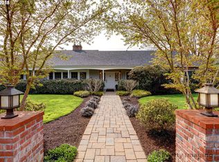 7340 SW Montclair Dr, Portland, OR 97225