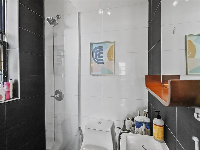 18 E 116th St #7 — Photo 6