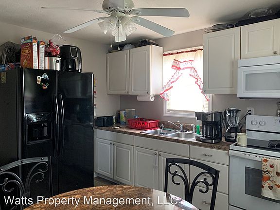 3rd image of 128 Northside Dr