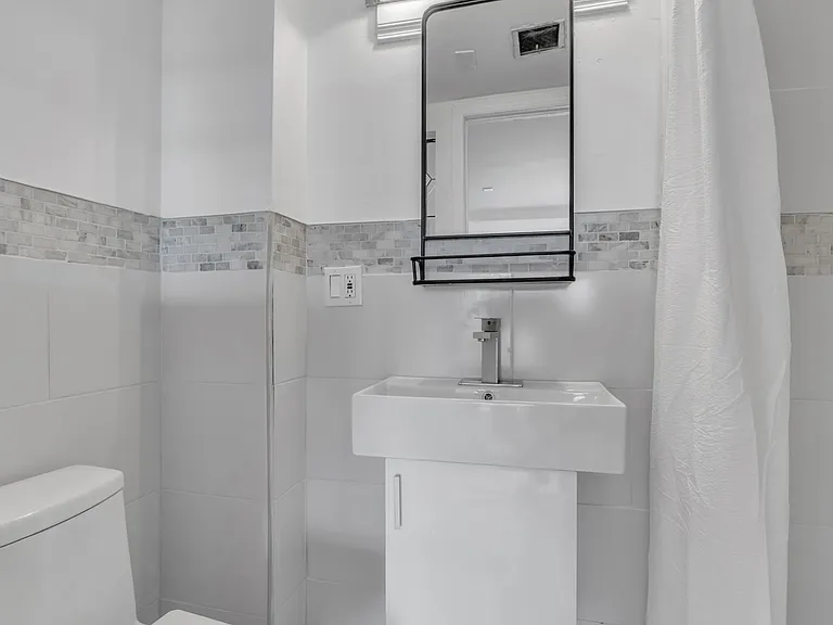 261 Park Ave #3 — Photo 38