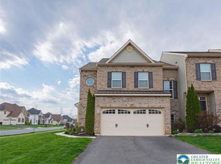 1350 Caspian St, Allentown, PA 18104