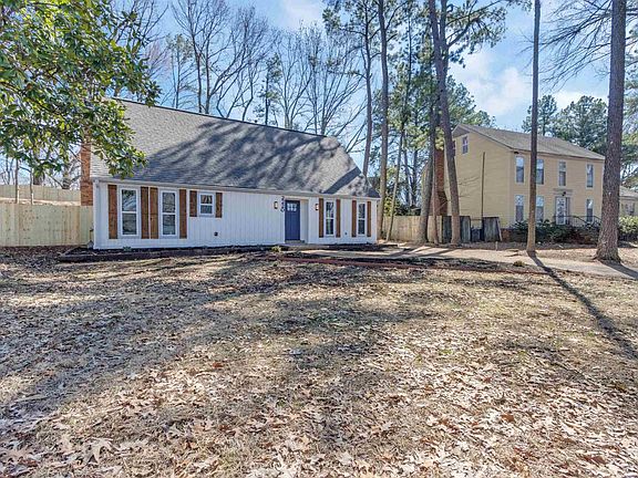 2nd image of 2220 Chippingham Pl