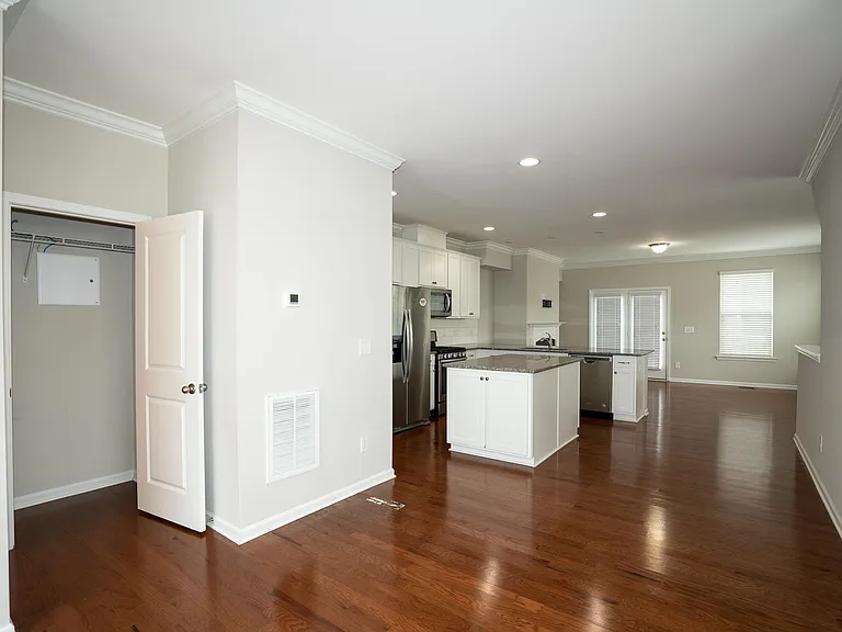 1035 Diamond Dove Ln — Photo 11