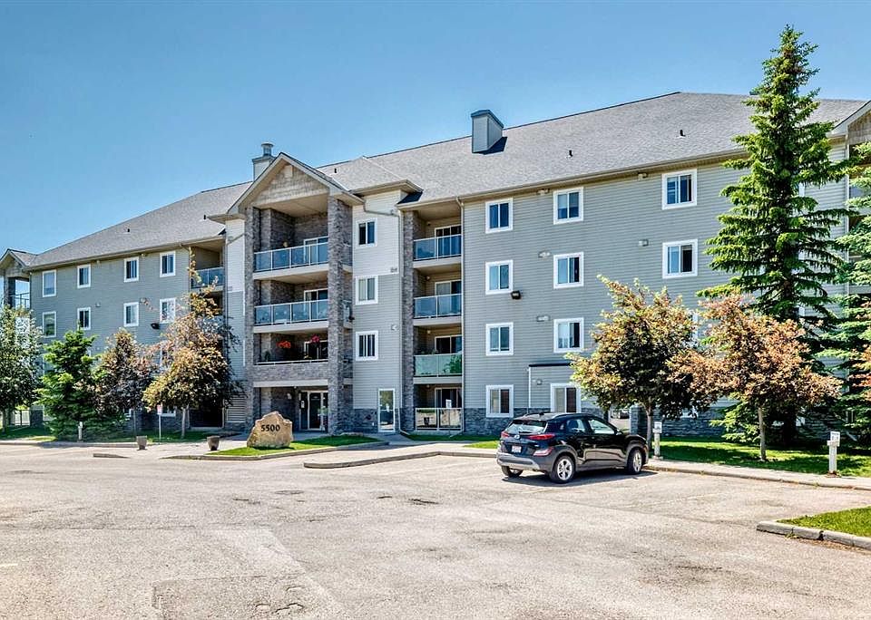 1st image of 5500 SE Somervale Ct SW #109