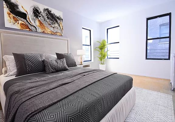2nd image of 3620 Broadway #21