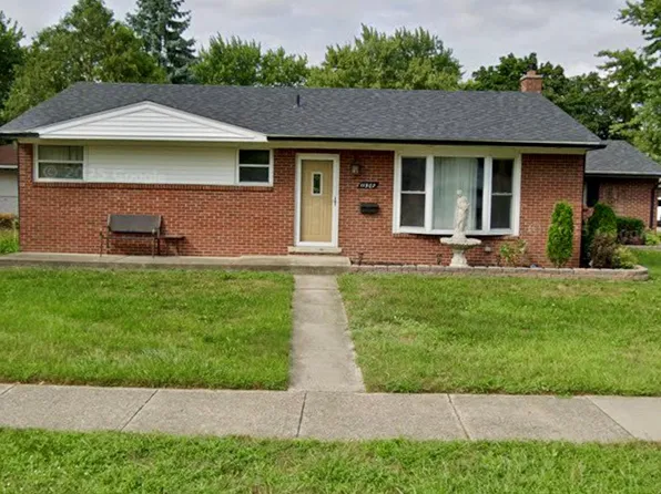 11507 Farthing Dr, Sterling Heights, MI 48314