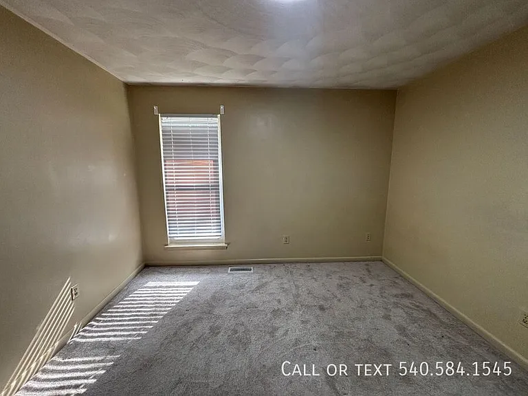 6421 Orchard View Ln — Photo 35