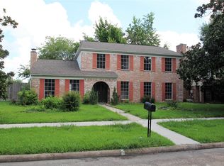 2134 Hilton Head Dr, Missouri City, TX 77459