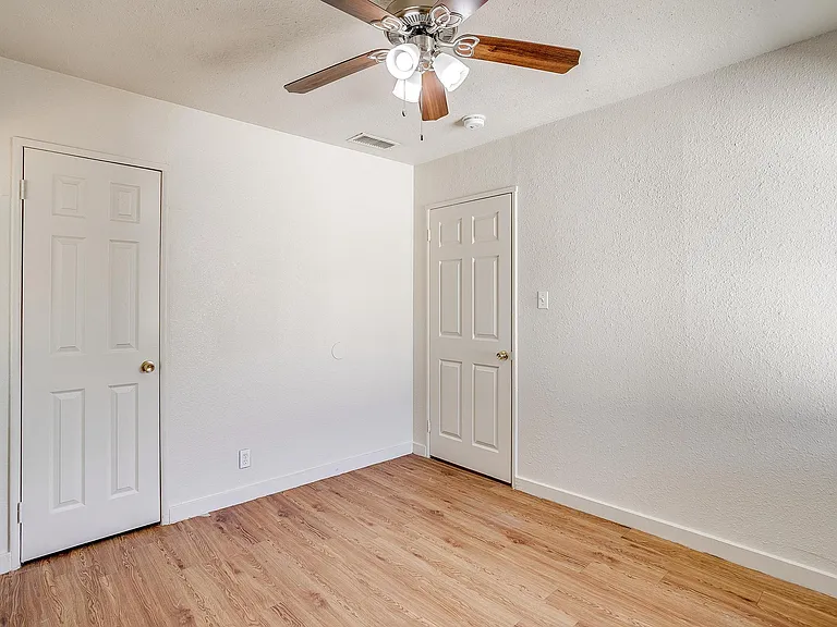 3419 S University Dr #D — Photo 11