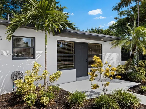 1635 Liberty St, Hollywood, FL 33020