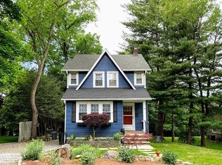 10 Valley Rd, Haworth, NJ 07641