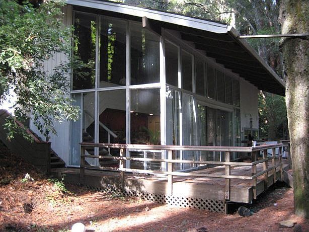 Exterior back