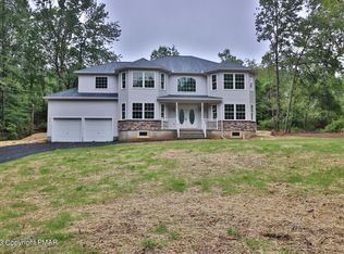 333 Blue Ridge Rd, Brodheadsville, PA 18332