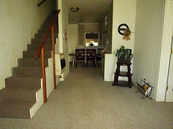 3rd image of 210 S Village St