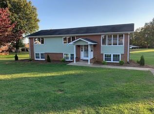 2769 Keisler Dairy Rd, Conover, NC 28613