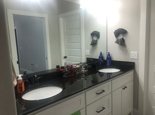 917 Jameson St, Tontitown, AR 72762