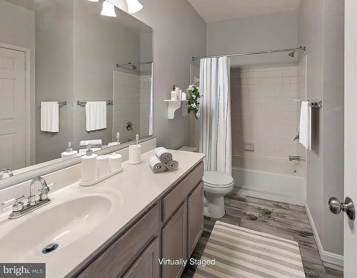 Sandown Cir, Windsor Mill — Photo 2
