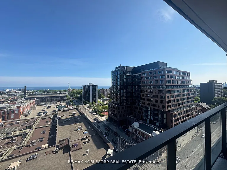 285 Dufferin St #1019 — Photo 19