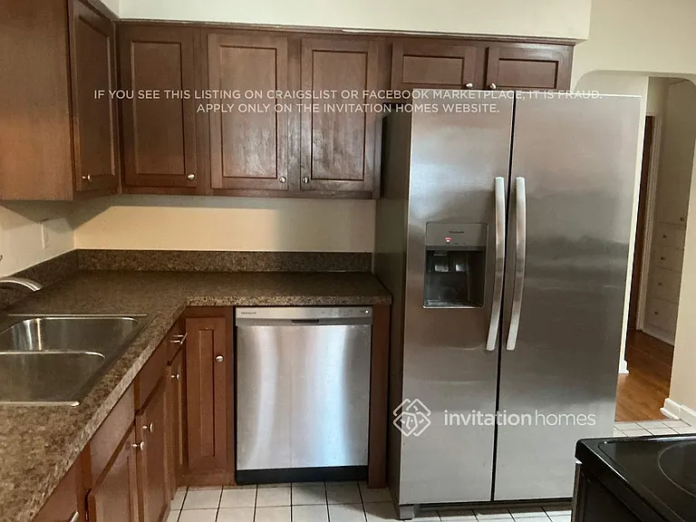 615 2nd St SW — Photo 4