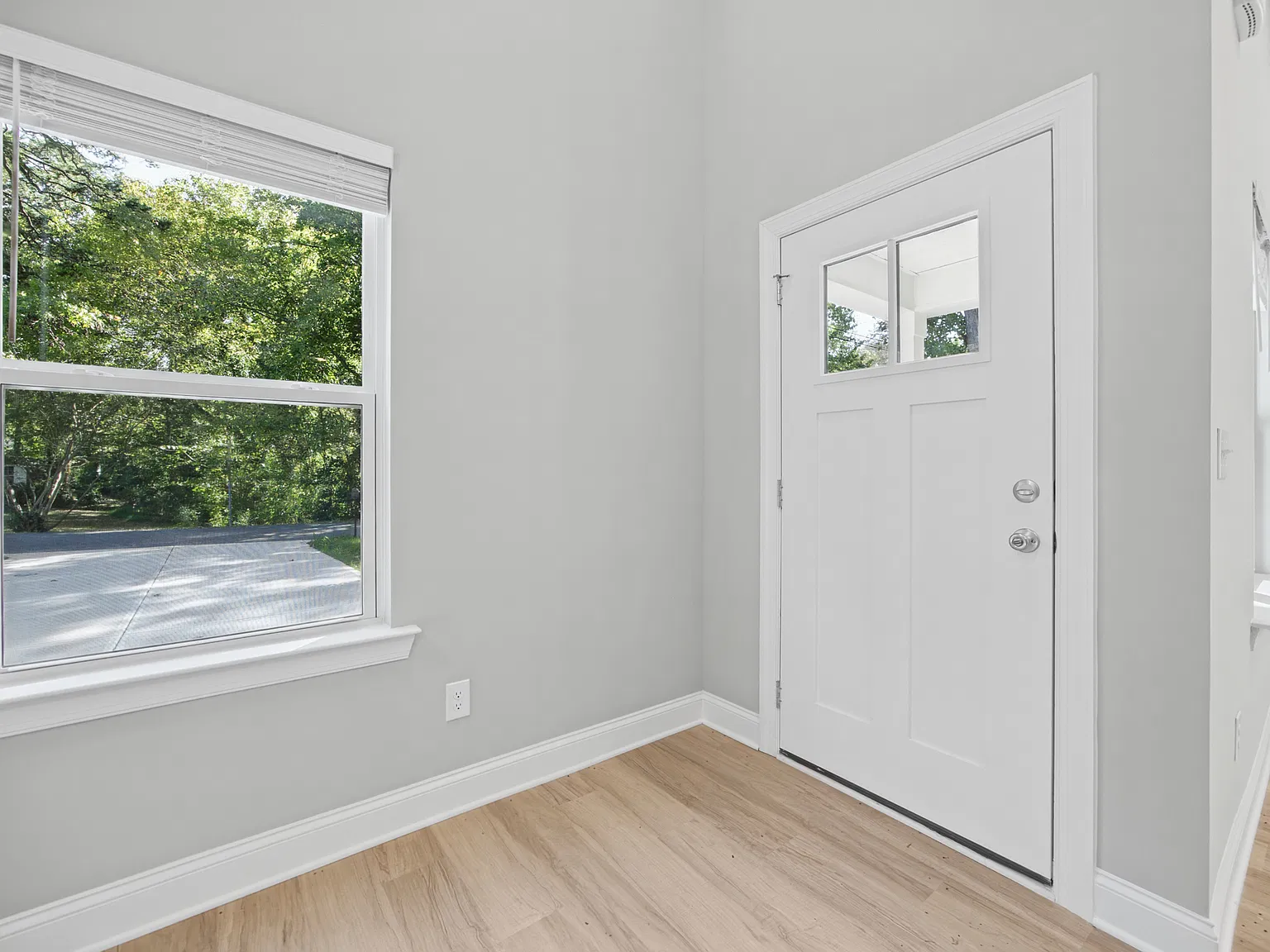 6625 Tracy Ave — Photo 4