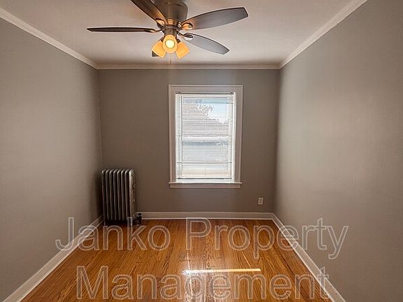 4th image of 652 E 81st St #3