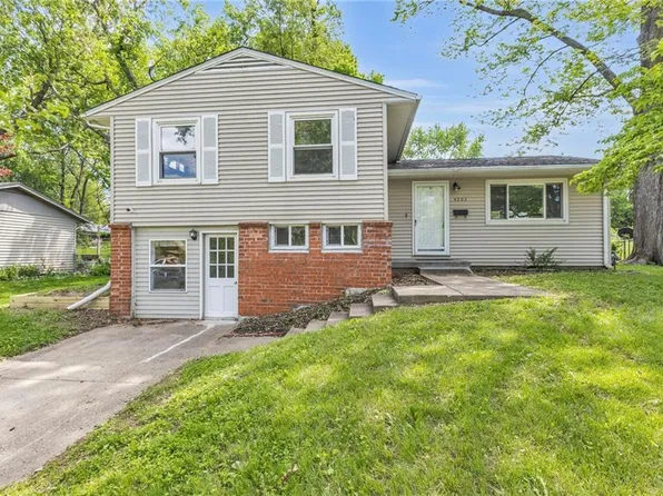 4203 E 113th St, Kansas City, MO 64137