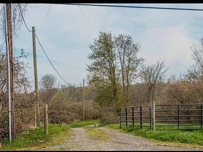 12400 Darrow Rd, Vermilion, OH, 44089