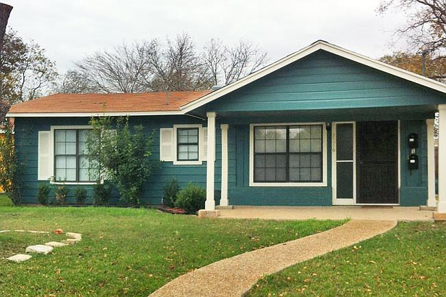 1st image of 2316 W Craig Pl