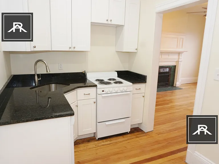 1210 Commonwealth Ave #9 — Photo 9