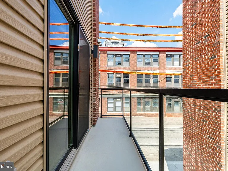 1651 N 6th St #B — Photo 8