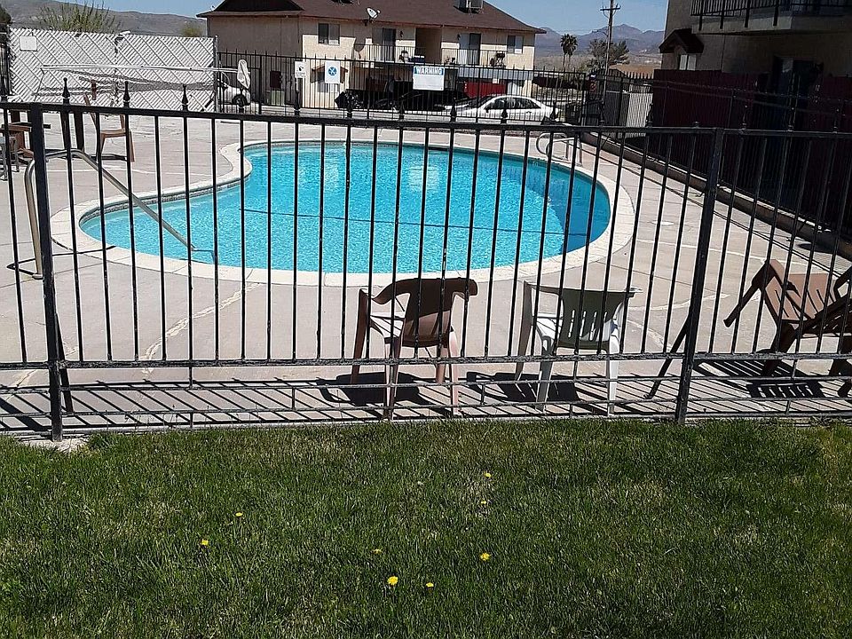 2010 Borrego Dr, Barstow, CA 92311 Zillow