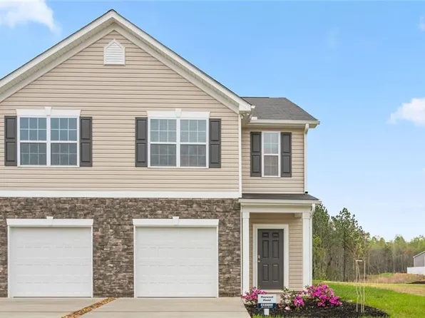 5500 Henley Ridge Dr, Graham, NC 27253