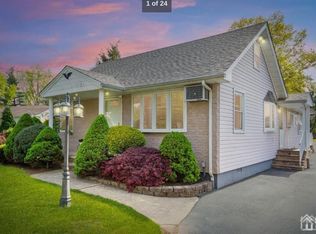 88 N Randolphville Rd, Piscataway, NJ 08854