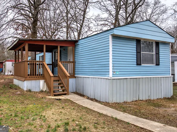 221 E Little Indian Trl NE, Rome, GA 30165