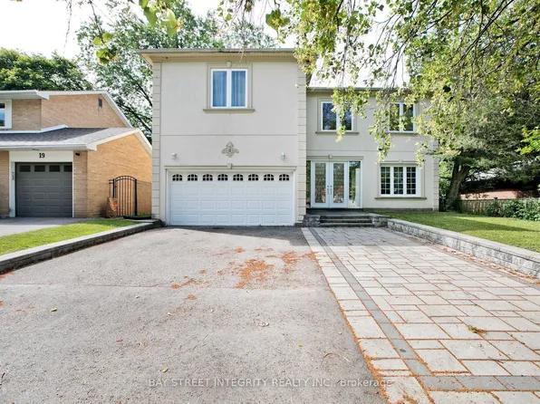 17 Gustav Cres, Toronto, ON M2M 2C6
