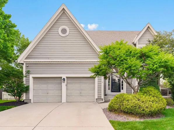 13792 W 120th Ter, Olathe, KS 66062