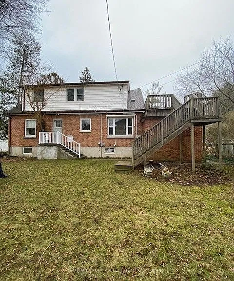 372 Cedar Ave — Photo 14