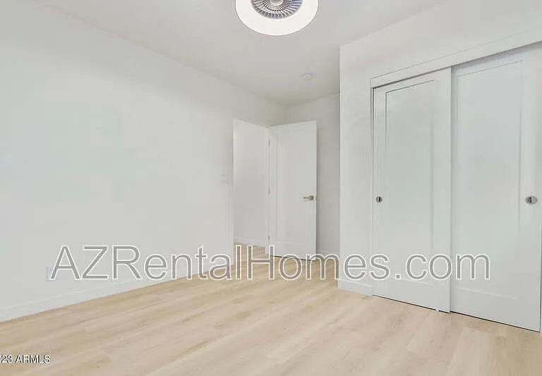 3005 N 81st Pl — Photo 29