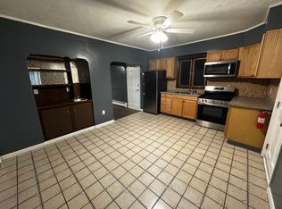 37 Woodland St FLOOR 2, Pawtucket, RI 02860