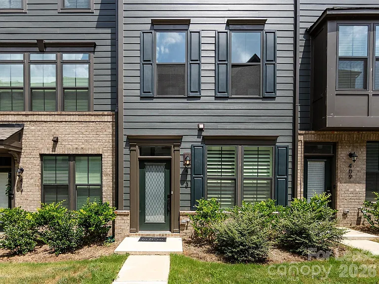413 Spearfield Ln — Photo 42