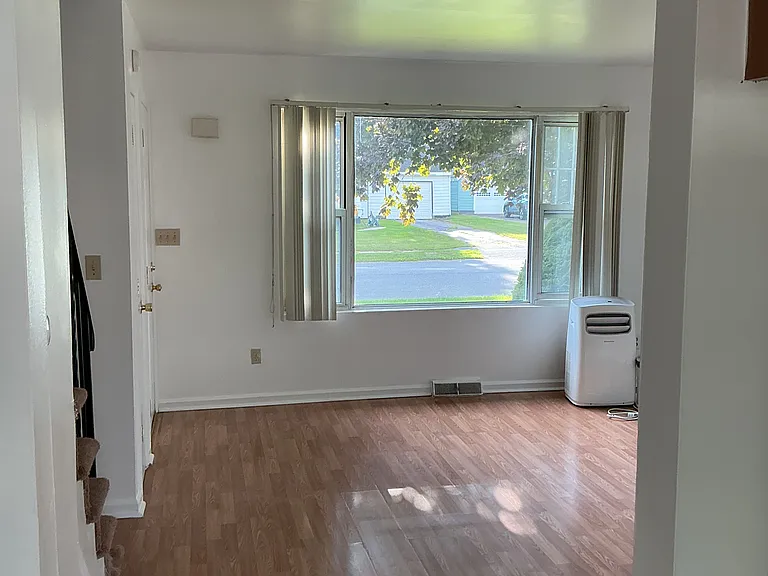 32 Knickerbocker St #32 — Photo 7