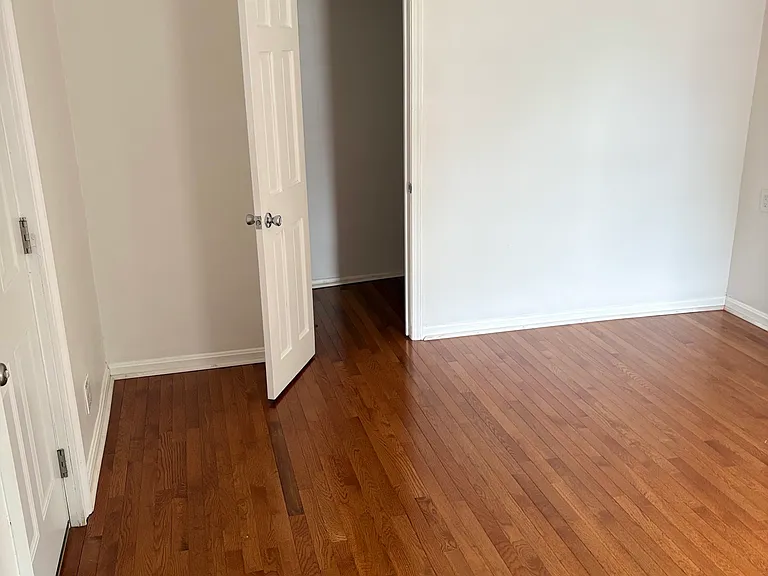 416 Admiral St #1 — Photo 5